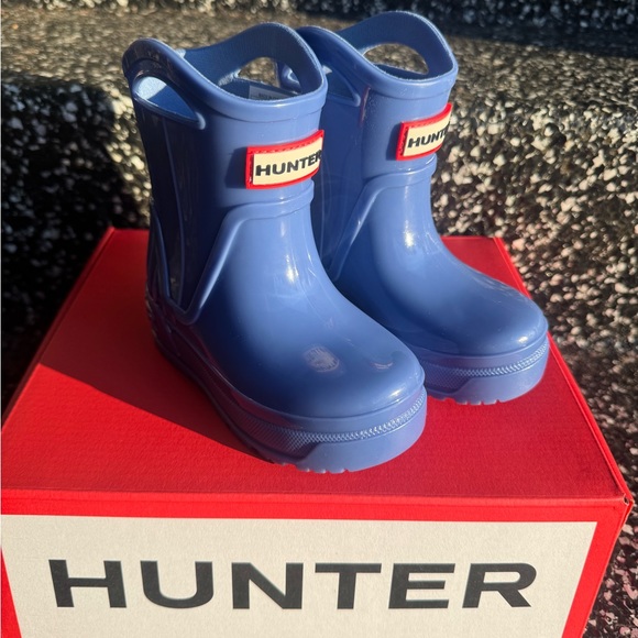 NIB. Hunter. Little Kids Georgey Waterproof Boots. Size 6C. Blue - Picture 1 of 10
